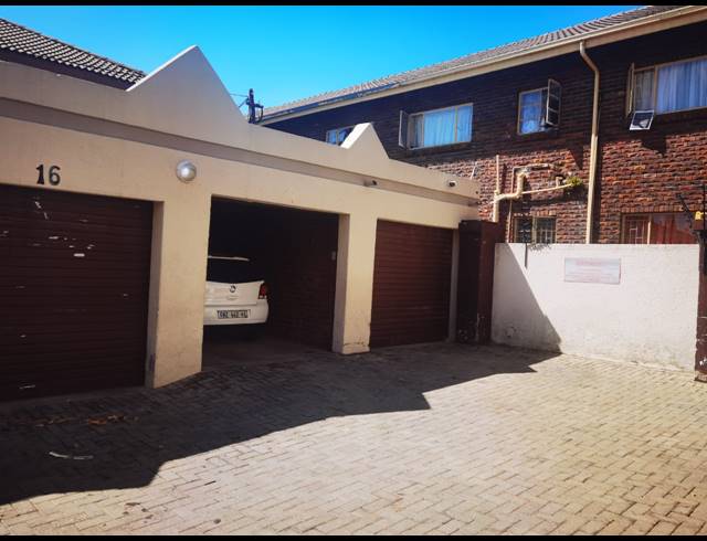 2 BEDROOM TOWNHOUSE FOR SALE IN POLOKWANE CENTRAL